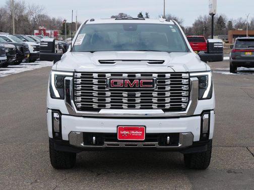 2024 GMC Sierra 2500 Denali