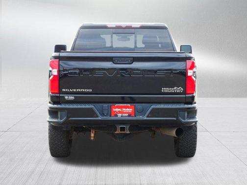 2022 Chevrolet Silverado 3500 High Country