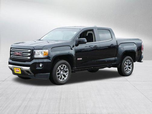 Onyx Black 2017 GMC Canyon SLE