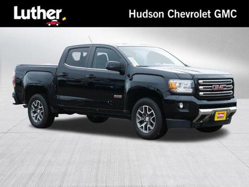 Onyx Black 2017 GMC Canyon SLE