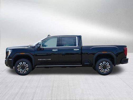 2025 GMC Sierra 3500 Denali