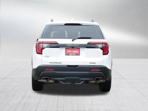 2023 GMC Acadia AWD SLT