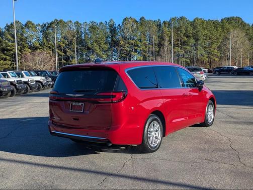 2026 Chrysler Pacifica L