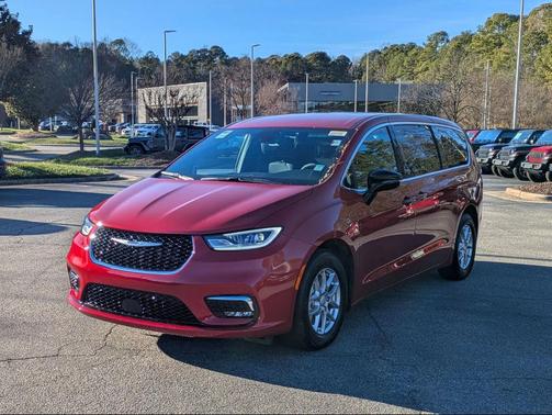 2026 Chrysler Pacifica L