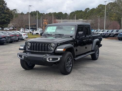 2026 Jeep Gladiator Sport S