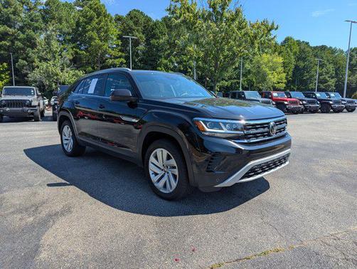 2022 Volkswagen Atlas Cross Sport 3.6L V6 SE w/Technology