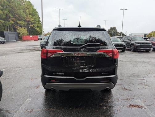 2018 GMC Acadia SLE-2