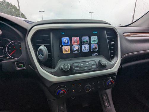 2018 GMC Acadia SLE-2