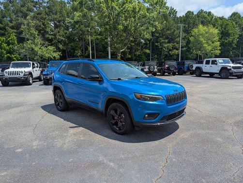 2023 Jeep Cherokee Altitude
