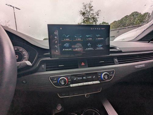2024 Audi A4 45 S line Premium Plus