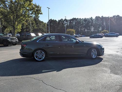 2024 Audi A4 45 S line Premium Plus