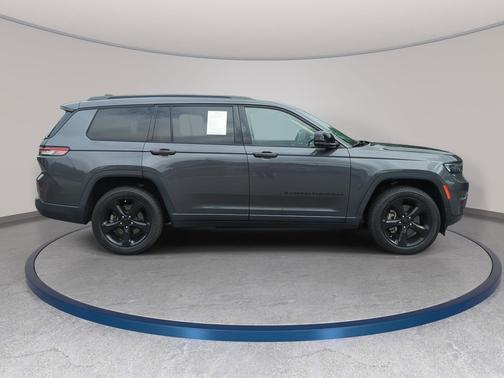 Baltic Gray Metallic Clearcoat 2022 Jeep Grand Cherokee L Limited