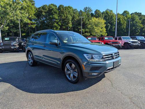 2020 Volkswagen Tiguan 2.0T SEL