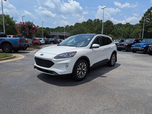 2020 Ford Escape Titanium