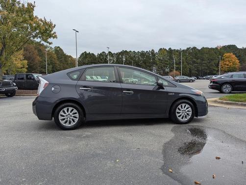 2014 Toyota Prius Plug-in Advanced