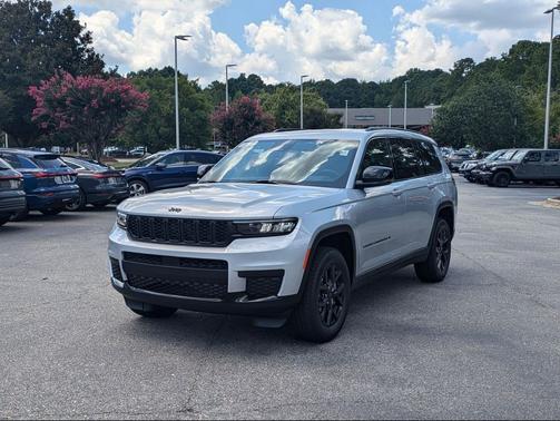 2025 Jeep Grand Cherokee L Altitude