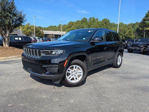 2023 Jeep Grand Cherokee Laredo