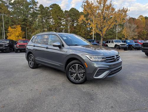 2024 Volkswagen Tiguan 2.0T Wolfsburg Edition