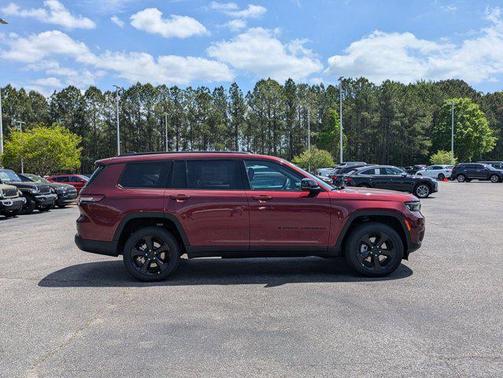 2025 Jeep Grand Cherokee L Altitude