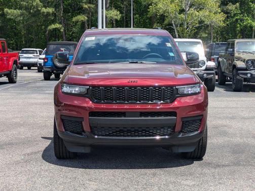 2025 Jeep Grand Cherokee L Altitude