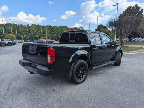 2021 Nissan Frontier SV