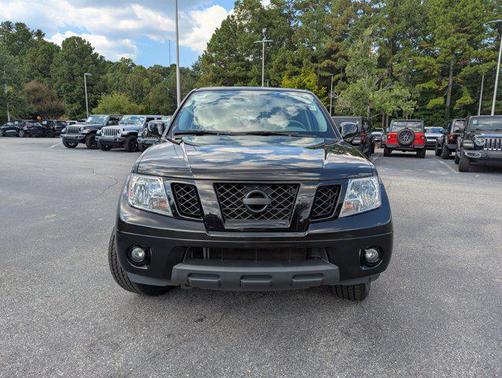 2021 Nissan Frontier SV
