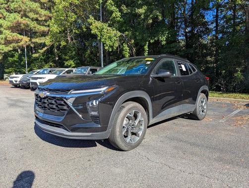 2024 Chevrolet Trax LT