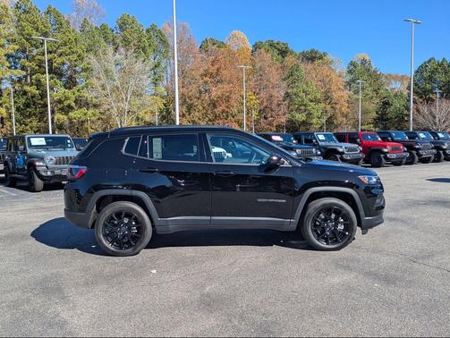 2026 Jeep Compass Latitude