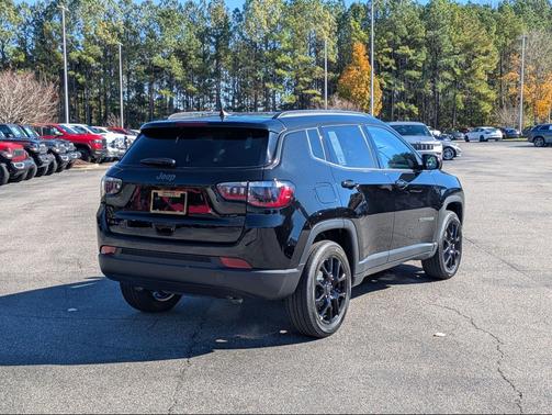 2026 Jeep Compass Latitude