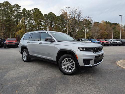 2024 Jeep Grand Cherokee L Laredo