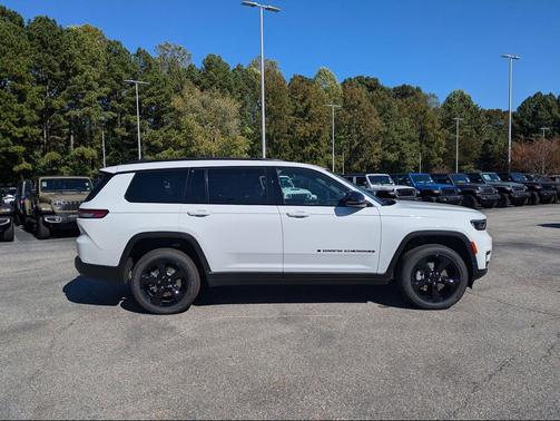 2025 Jeep Grand Cherokee L Altitude