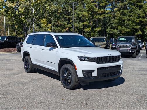 2025 Jeep Grand Cherokee L Altitude