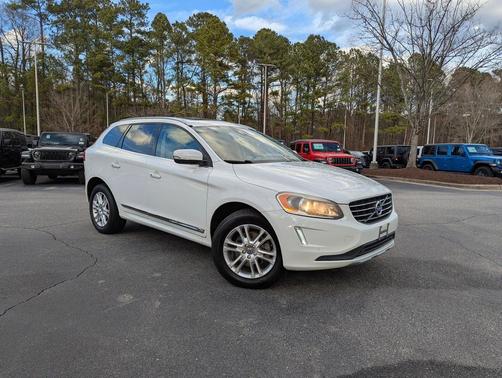 2016 Volvo XC60 T5 Premier