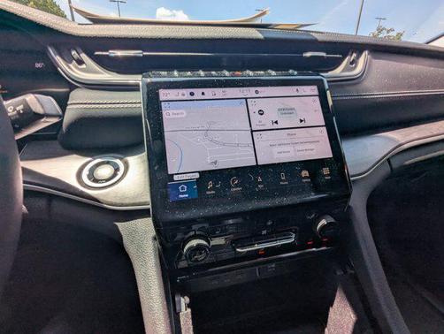 2022 Jeep Grand Cherokee Limited X