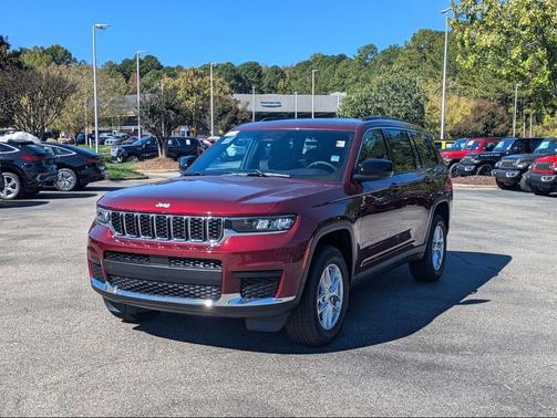 2025 Jeep Grand Cherokee L Laredo
