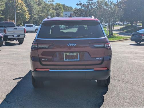 2025 Jeep Grand Cherokee L Laredo