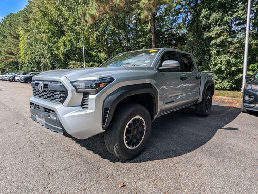 2024 Toyota Tacoma TRD Off Road