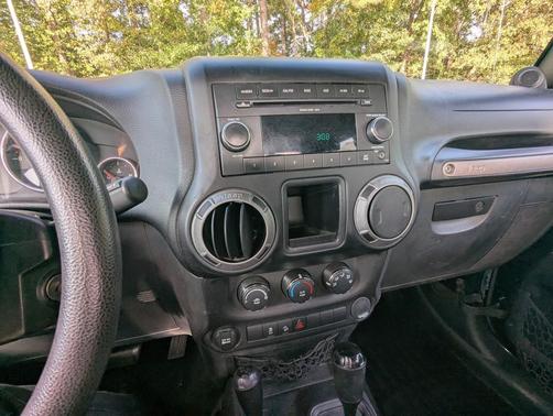 2011 Jeep Wrangler Sport