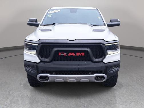Bright White Clearcoat 2019 RAM 1500 Rebel