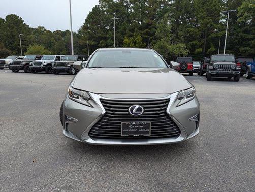 2016 Lexus ES 300h Base