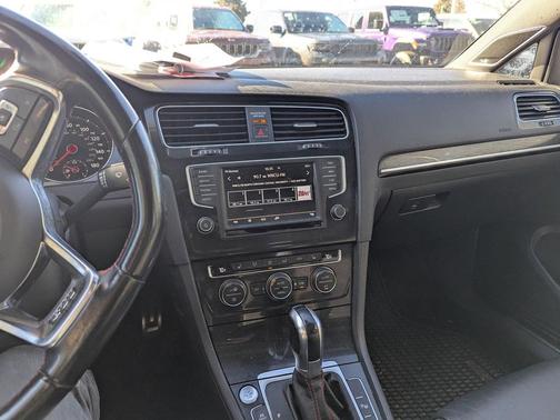 2016 Volkswagen Golf GTI 2.0T Autobahn w/Performance Package 4-Door