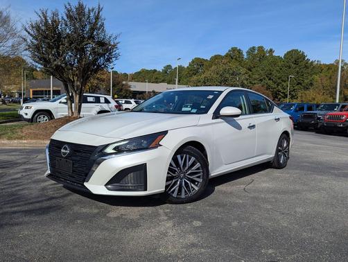 2023 Nissan Altima 2.5 SV