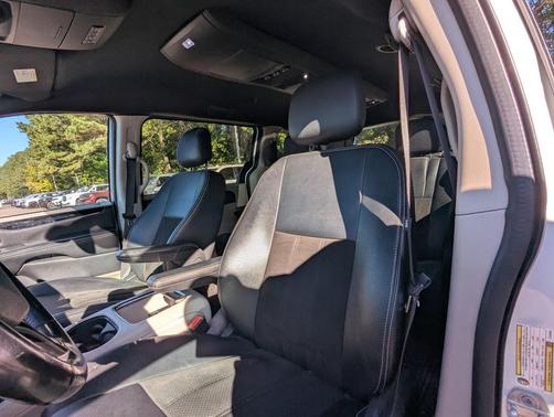2020 Dodge Grand Caravan SXT