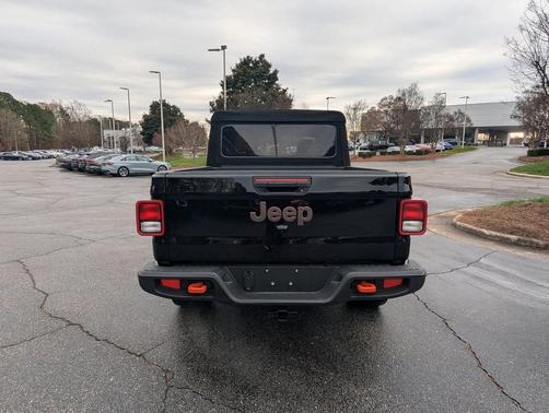 2023 Jeep Gladiator Mojave 4x4