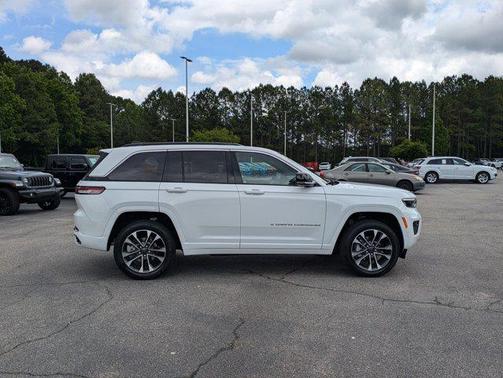 2025 Jeep Grand Cherokee Overland