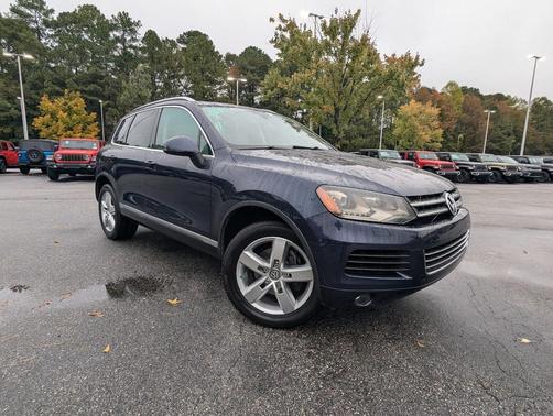2012 Volkswagen Touareg VR6 Lux
