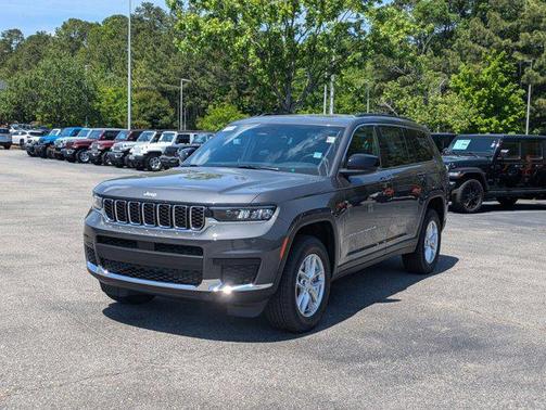 2025 Jeep Grand Cherokee L Laredo