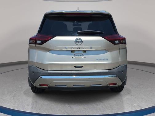 Champagne Silver Metallic 2021 Nissan Rogue Platinum