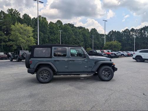 2025 Jeep Wrangler Sport S