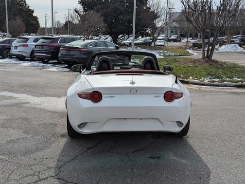 2018 Mazda MX-5 Miata Grand Touring
